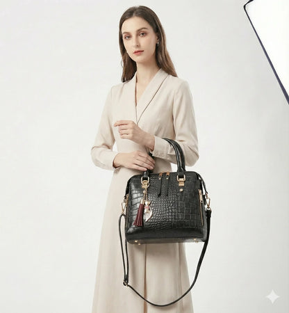 Handbag in Genuine Leather - Mia