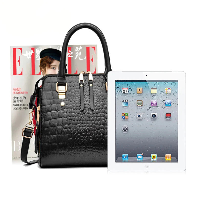 Handbag in Genuine Leather - Mia