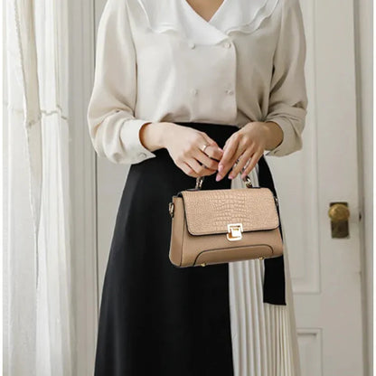 Handbag in Genuine Leather - Crav
